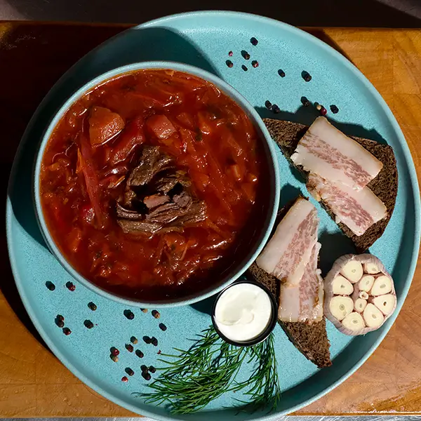 Suppe (Borschtsch, Soljanka)